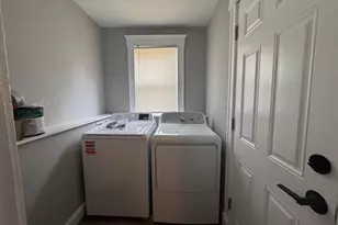 11 Ginita St, Boston, MA 02122 - Photo 9