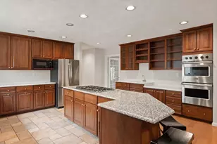37 Old Planters Rd, Beverly, MA 01915 - Photo 13