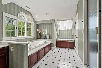 37 Old Planters Rd, Beverly, MA 01915 - Photo 27
