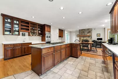 37 Old Planters Rd, Beverly, MA 01915 - Photo 11