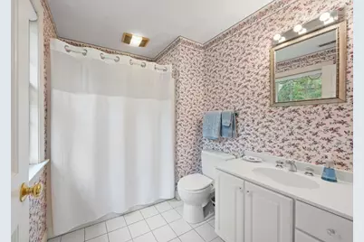 37 Old Planters Rd, Beverly, MA 01915 - Photo 31