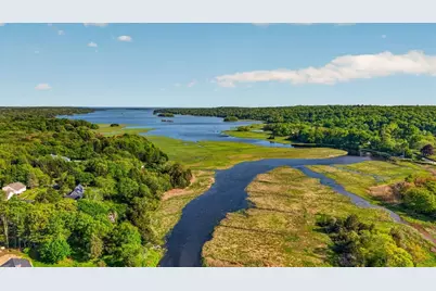 17 Quail Trl, Westport, MA 02790 - Photo 25