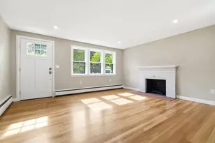 142 Marks St, Rockland, MA 02370 - Photo 9