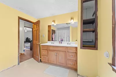 71 South Main Street, Carver, MA 02330 - Photo 31