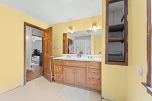 71 S Main St, Carver, MA 02330 - Photo 31