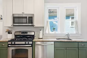 83 Birch St, Boston, MA 02131 - Photo 17