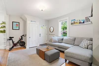 83 Birch St #1, Boston, MA 02131 - Photo 9