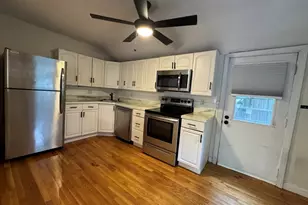 39 Cross, Quincy, MA 02169 - Photo 5