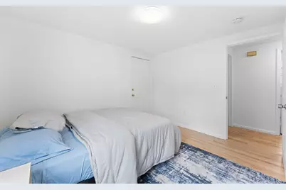 224 W 6th St #1, Boston, MA 02127 - Photo 13