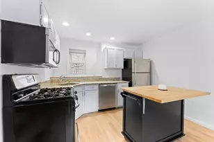 224 W Sixth St, Boston, MA 02127 - Photo 3