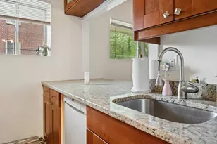 995 Massachusetts Ave, Arlington, MA 02476 - Photo 15