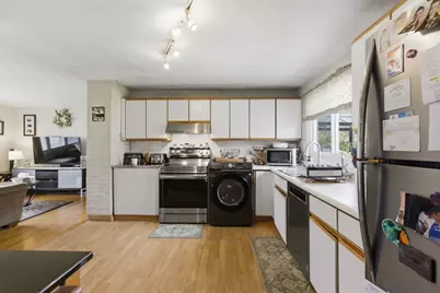 58 Marie Ave, Brockton, MA 02302 - Photo 5