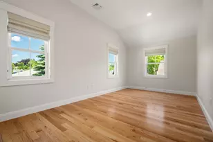 17 Vernon St, Newton, MA 02458 - Photo 19