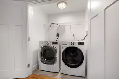 17 Vernon St #17, Newton, MA 02458 - Photo 25