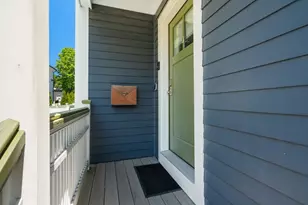 17 Vernon St, Newton, MA 02458 - Photo 33