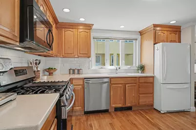 11-13 Walnut St, Belmont, MA 02478 - Photo 3