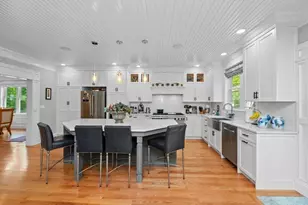 456 Chestnut St, Needham, MA 02492 - Photo 7