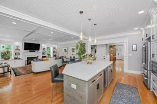 456 Chestnut St, Needham, MA 02492 - Photo 9