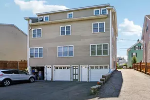 24 Harris St, Peabody, MA 01960 - Photo 33