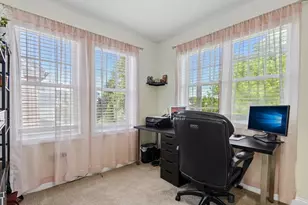 24 Harris St, Peabody, MA 01960 - Photo 27