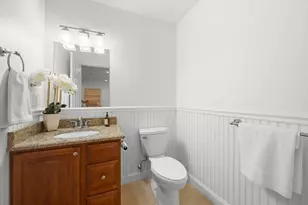 193 Elm St, North Reading, MA 01864 - Photo 13