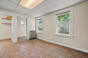 18 Shillaber St, Salem, MA 01970 - Photo 13