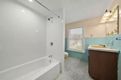 18 Shillaber Street, Salem, MA 01970 - Photo 23