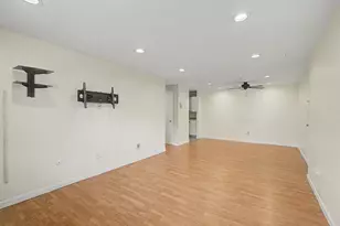 351 Pawtucket Blvd, Lowell, MA 01854 - Photo 9