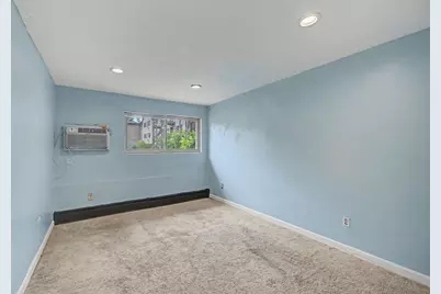 351 Pawtucket Blvd #7, Lowell, MA 01854 - Photo 21