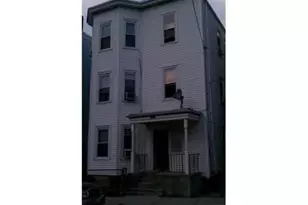 38 Crescent Ave, Boston, MA 02125 - Photo 19