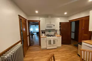 5008 Washington St, Boston, MA 02132 - Photo 9
