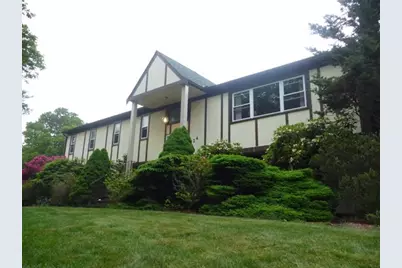 124 Hampton Rd #-, Sharon, MA 02067 - Photo 1