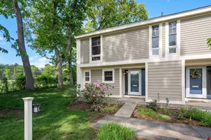11 Oak St, Wellesley, MA 02482 - Photo 3