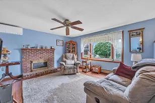 101 Longhill Dr, Leominster, MA 01453 - Photo 9