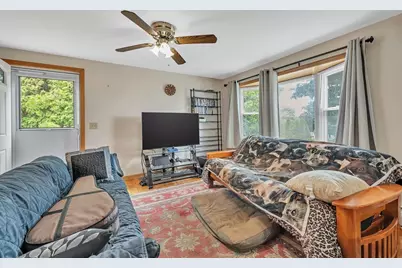 101 Long Hill Dr, Leominster, MA 01453 - Photo 19