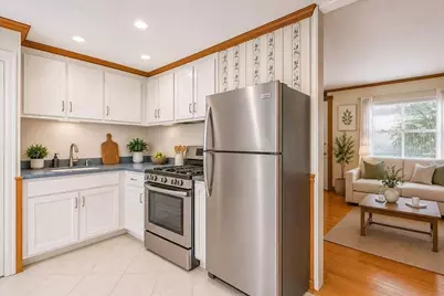 996 Washington Street #7, Weymouth, MA 02189 - Photo 9