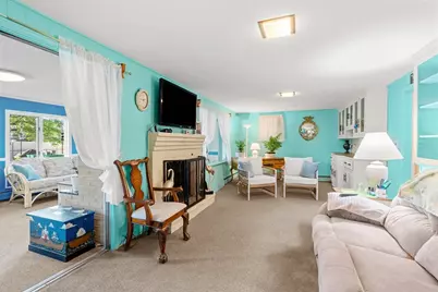 15 Barnes Circle, Salem, MA 01970 - Photo 29
