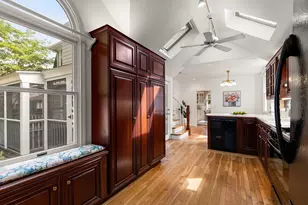 16 Preston Beach Rd, Marblehead, MA 01945 - Photo 11
