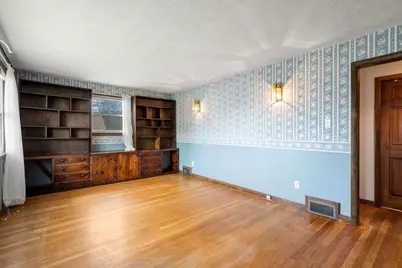 24 Park Villa Ave, Worcester, MA 01606 - Photo 9