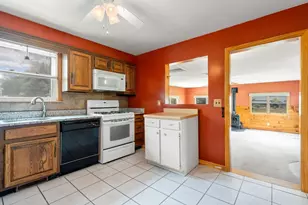 24 Park Villa Ave, Worcester, MA 01606 - Photo 13