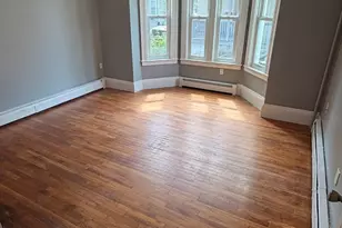 6 Hampden Pl, Lynn, MA 01902 - Photo 5
