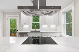 101B Market St, Amesbury, MA 01913 - Photo 5