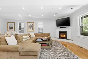 20 Winfield St, Boston, MA 02127 - Photo 13
