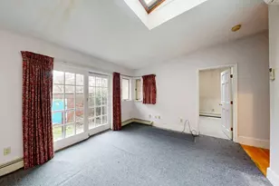 37 Mt Vernon St, Boston, MA 02108 - Photo 9