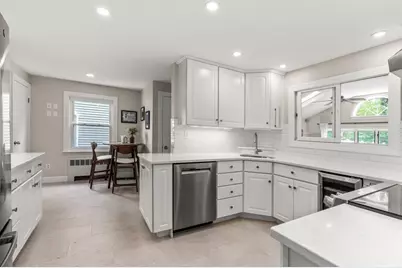 48 Spring Street, Wakefield, MA 01880 - Photo 9