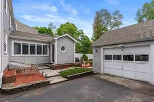 48 Spring St, Wakefield, MA 01880 - Photo 25