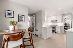 48 Spring St, Wakefield, MA 01880 - Photo 11