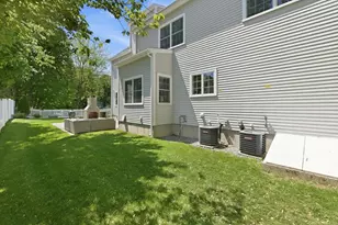 4 Augustus Rd, Lexington, MA 02421 - Photo 33