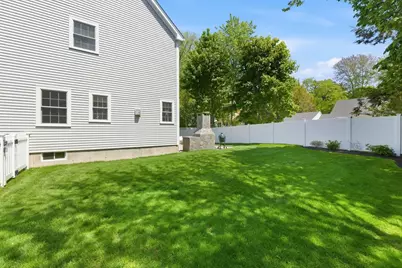 4 Augustus Rd, Lexington, MA 02421 - Photo 35