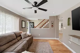 235 Union St, Northbridge, MA 01588 - Photo 7